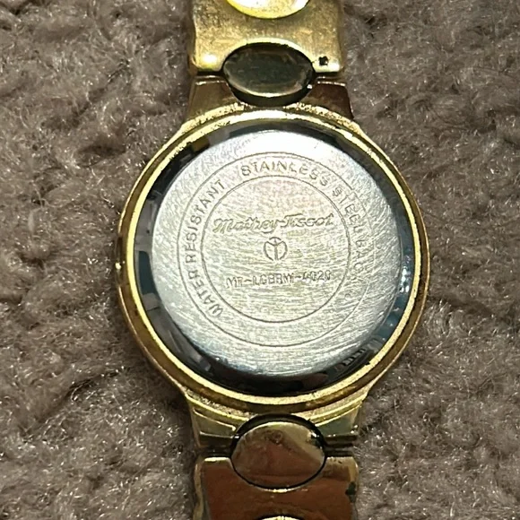 Mathey Tissot women’s vintage two tone bracelet watch one size‎